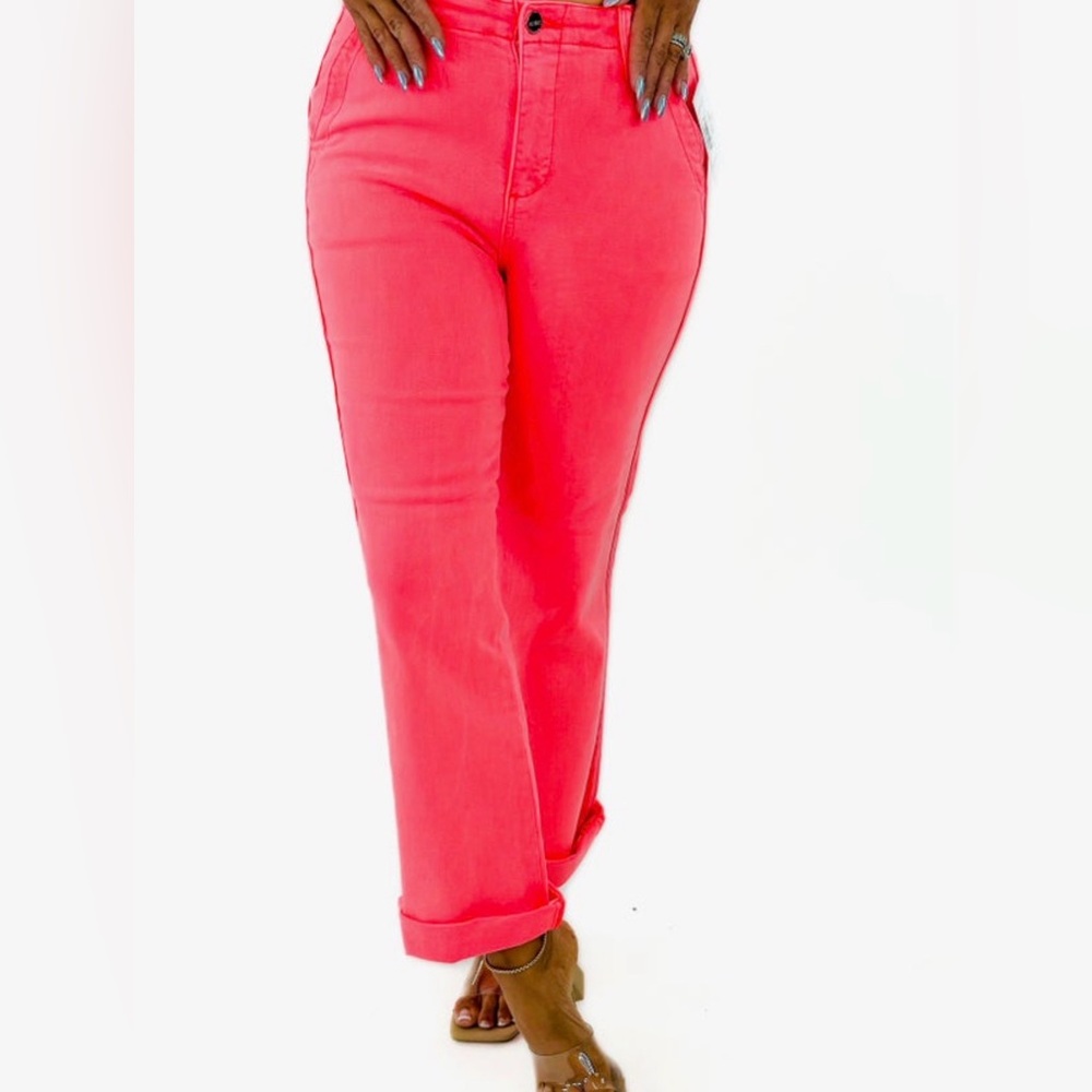 EUC - Women’s High-Rise Straight Jeans in Coral Pink - Size 0/24